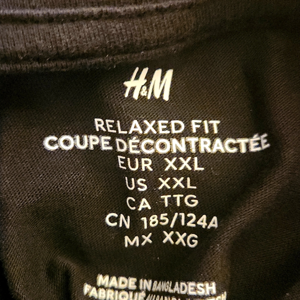 2 pack EUC Black and White H&M Relaxed Fit T-shirts Men's Size XXL Basics - Picture 2 of 5